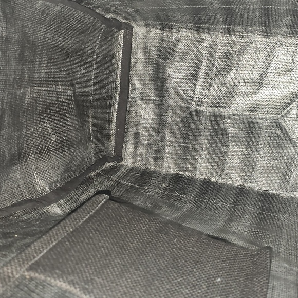 Las Vegas Raiders Black and Tan Travel Tote - Picture 6 of 6